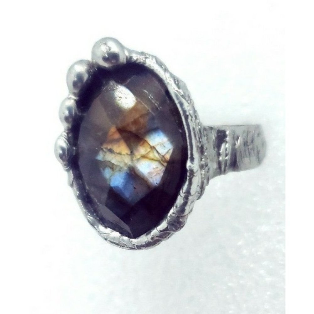 Labradorite crystal ring